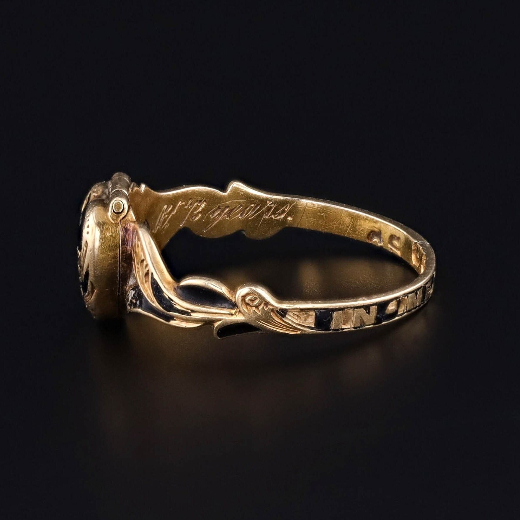 18k gold Victorian secret message locket ring – Butter Lane Antiques